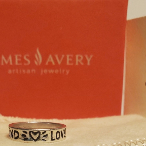 James Avery Retired Love Is Kind Love Is Patient Ring Size 7 - Picture 5 of 8
